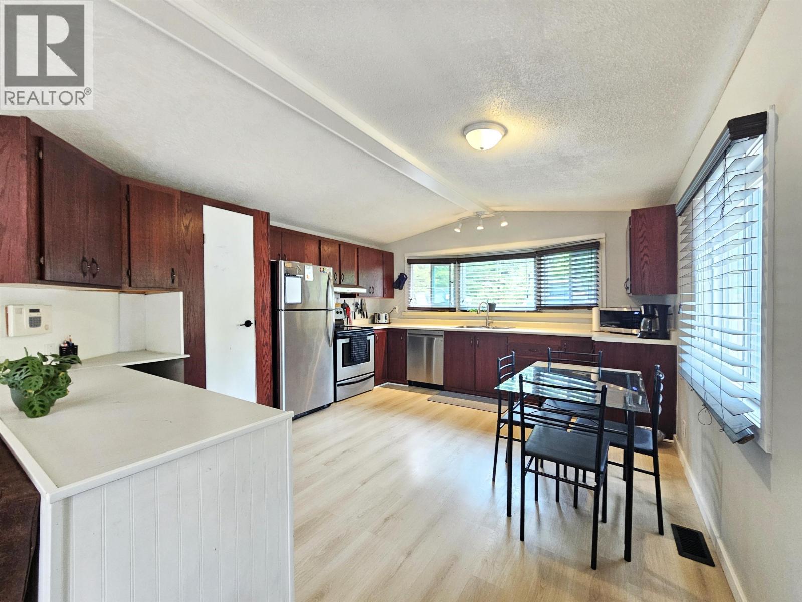 2054 SOMMERVILLE ROAD - 19
