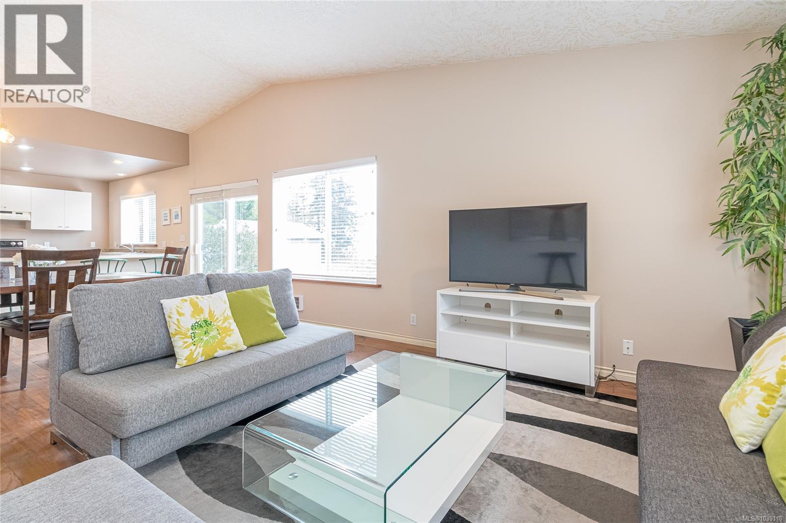 3043 Raymur Pl - 18