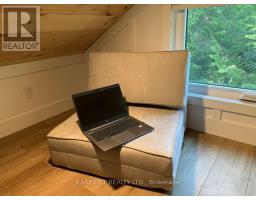 858 Howdenvale Road, South Bruce Peninsula, ON N0H1X0 Photo 18