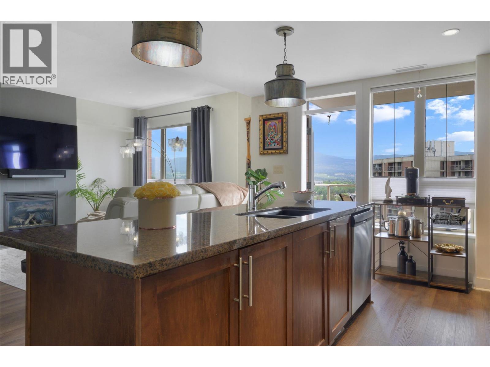#1008 1160 Bernard Avenue - 11
