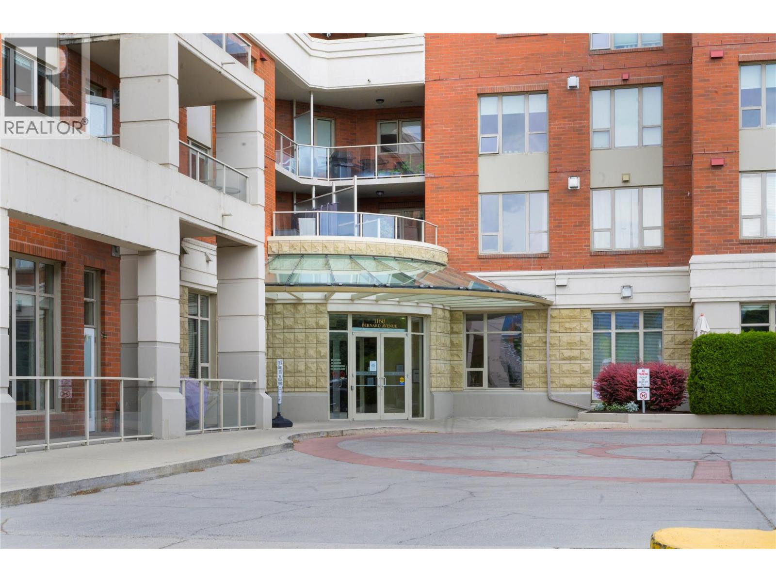 #1008 1160 Bernard Avenue - 1