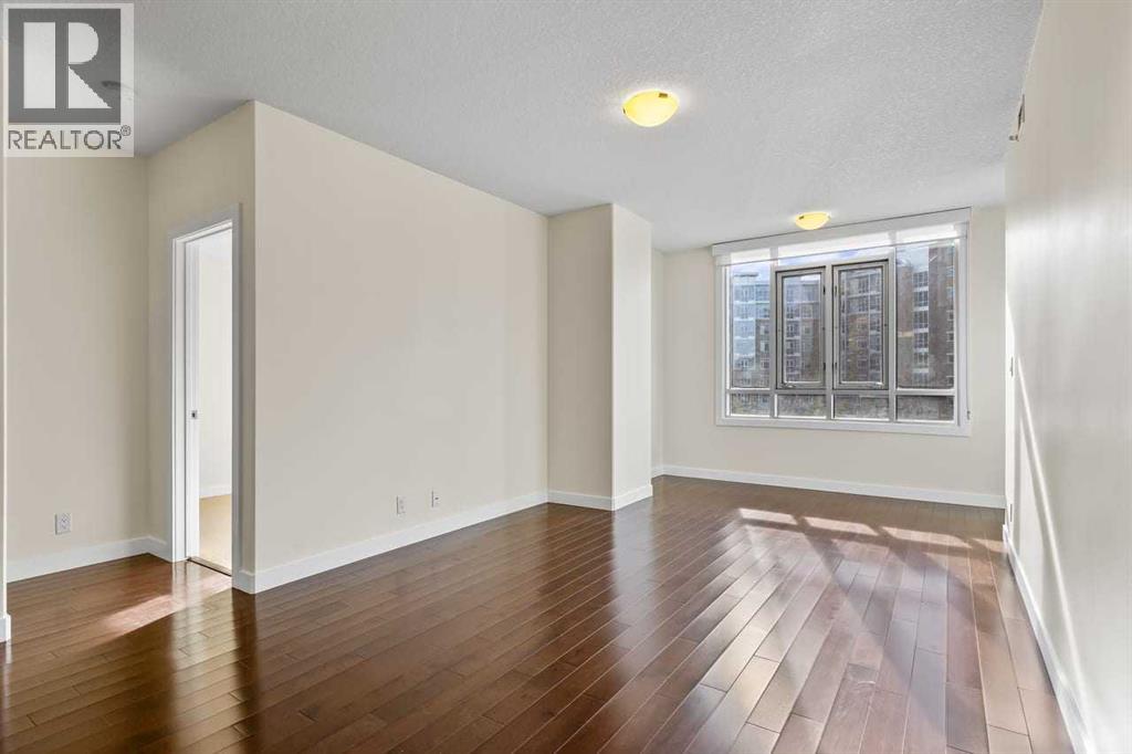 #310 16 Varsity Estates Circle NW - 8