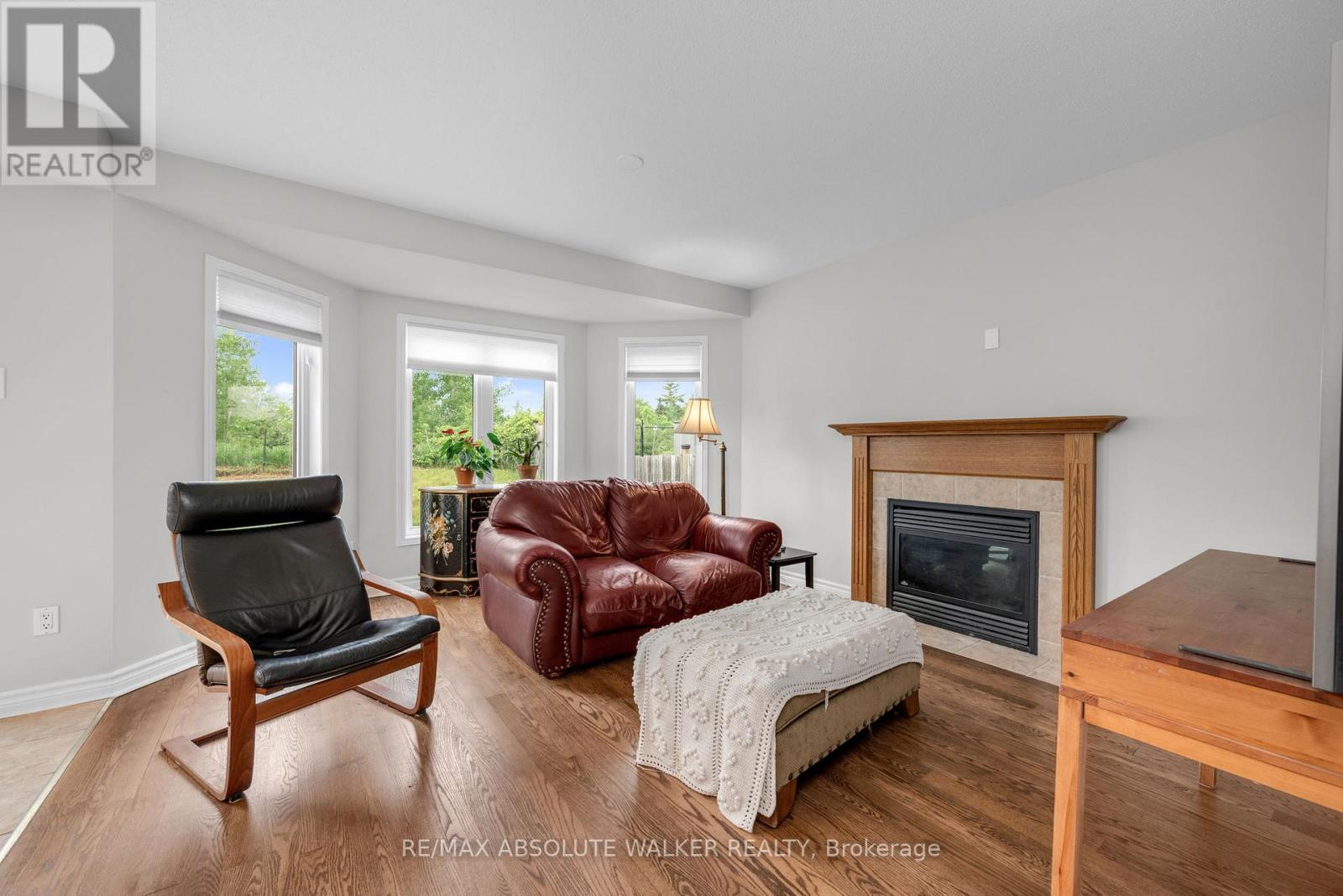 4 Bed, 4 Bath House for Sale in Ottawa – 2351 GLANDRIEL CRESCENT, Ottawa – MLS# X13247388 - Image 10