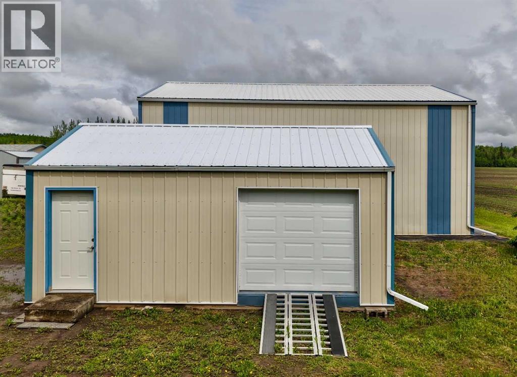 861023 Range Road 214 - photo 5