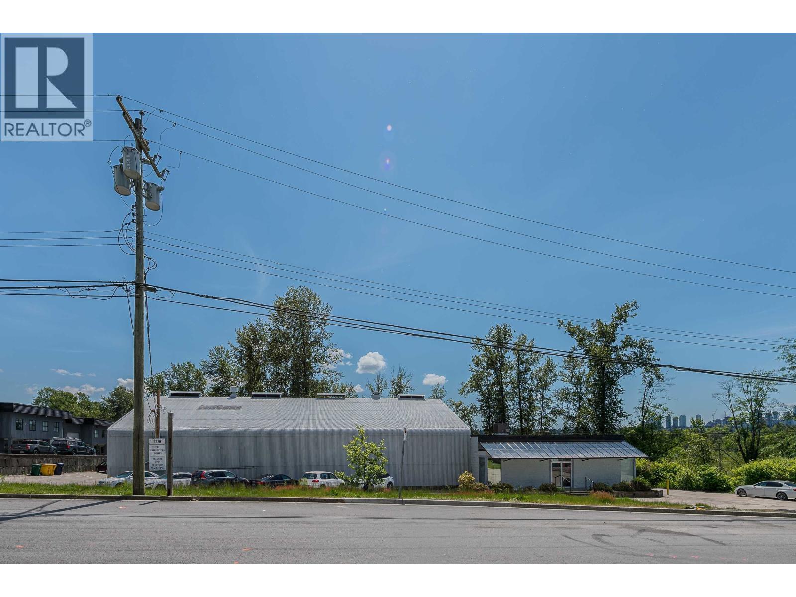 7220 WINSTON STREET — photo 2