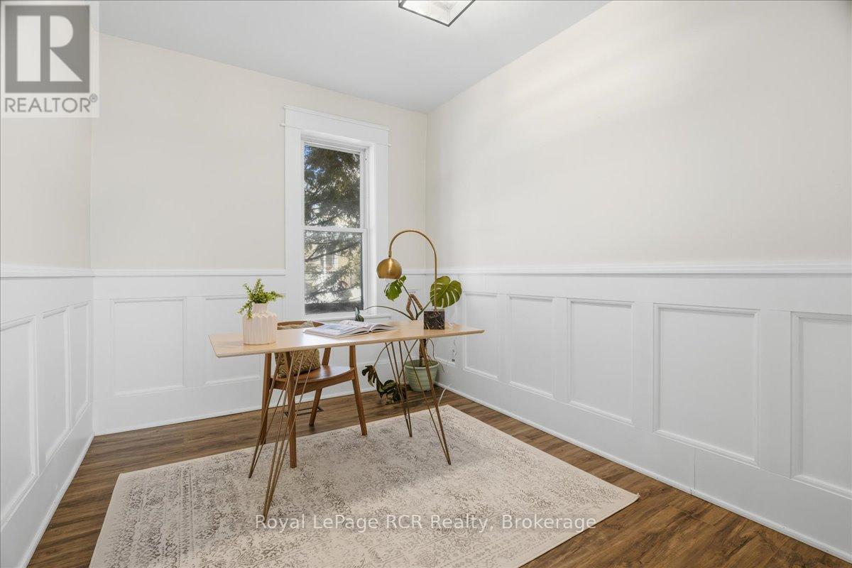 392010 GREY ROAD 109 - 10