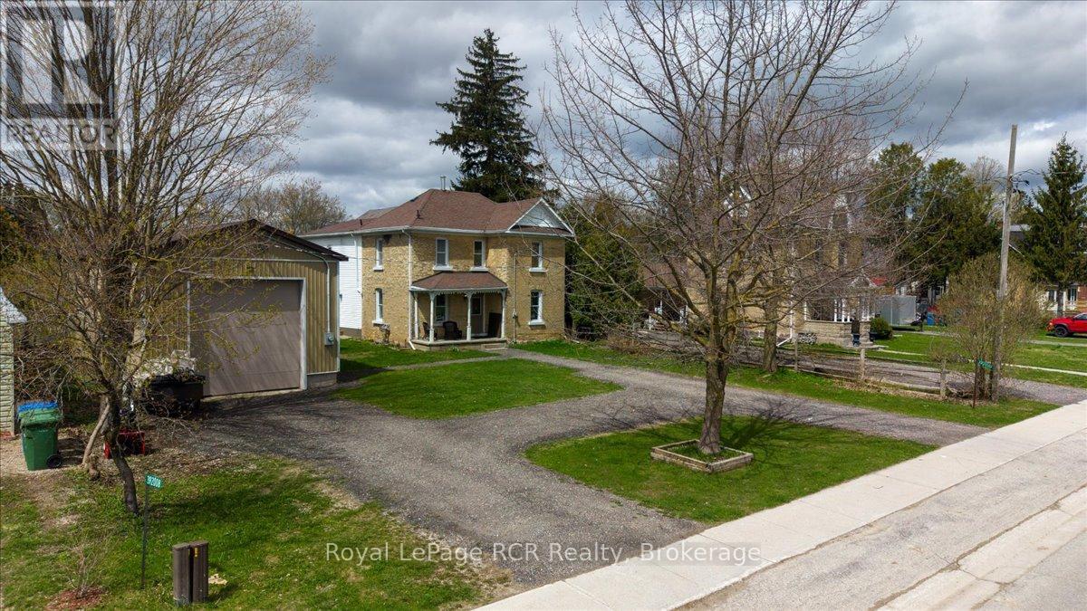 392010 GREY ROAD 109 - 3
