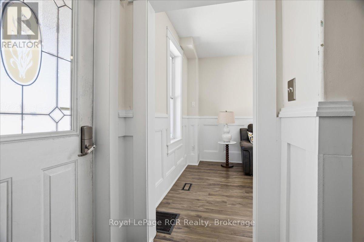 392010 GREY ROAD 109 - 5