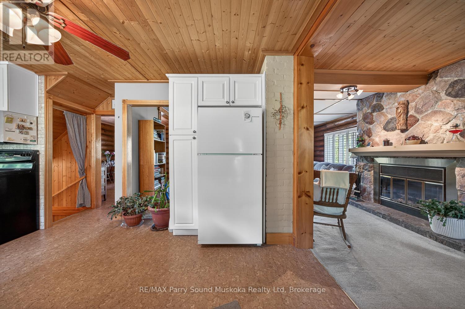 203 HORSESHOE LAKE ROAD - 19
