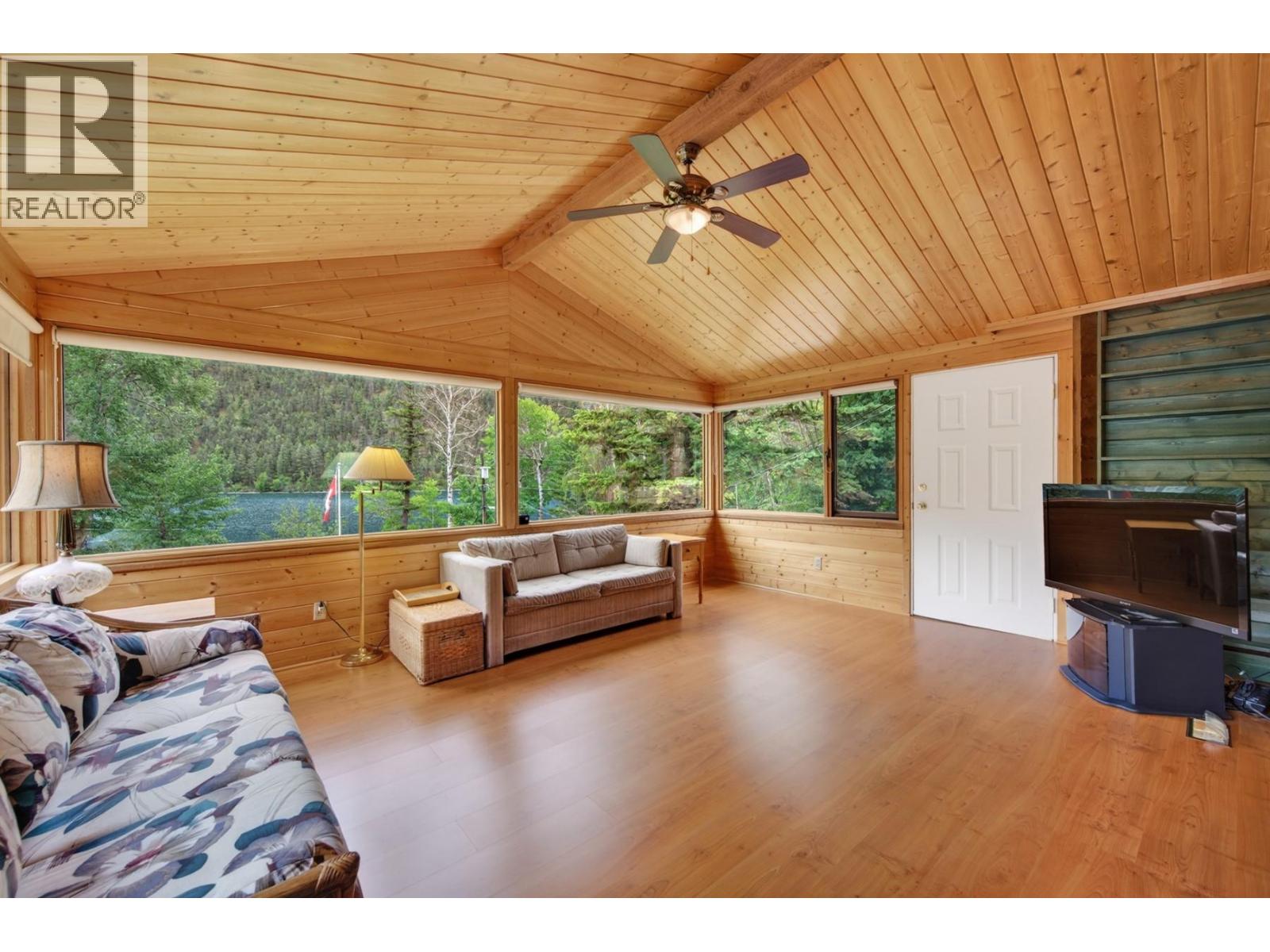 46300 Sea to Sky 99 North Highway - 16