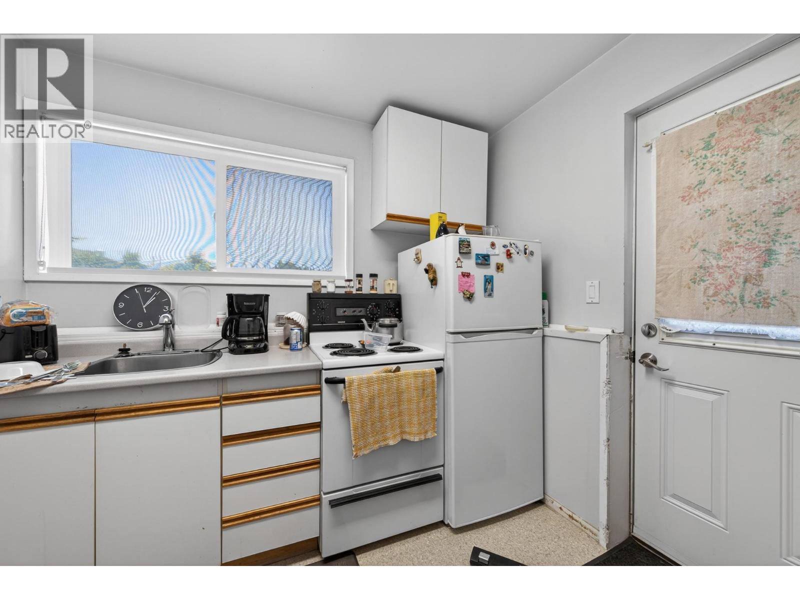 237 Schubert Drive - 29