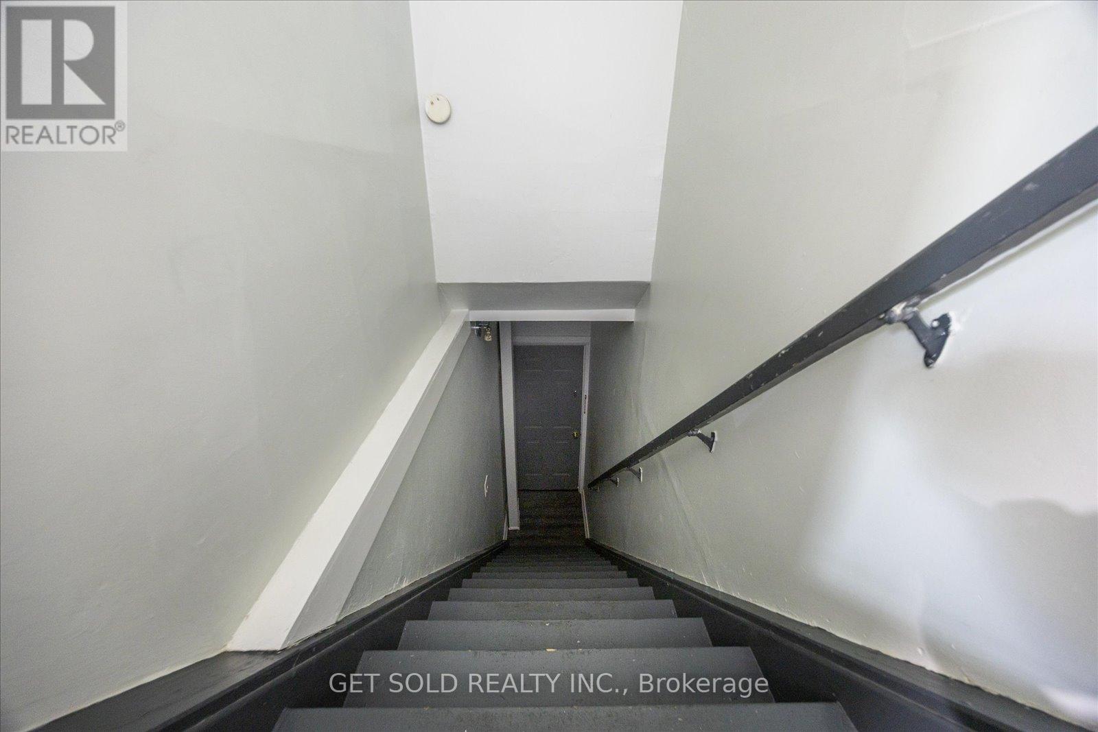 1089-1091 DOVERCOURT ROAD - 19