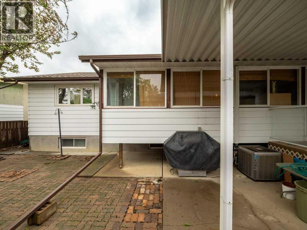 2201 21 Avenue — photo 45