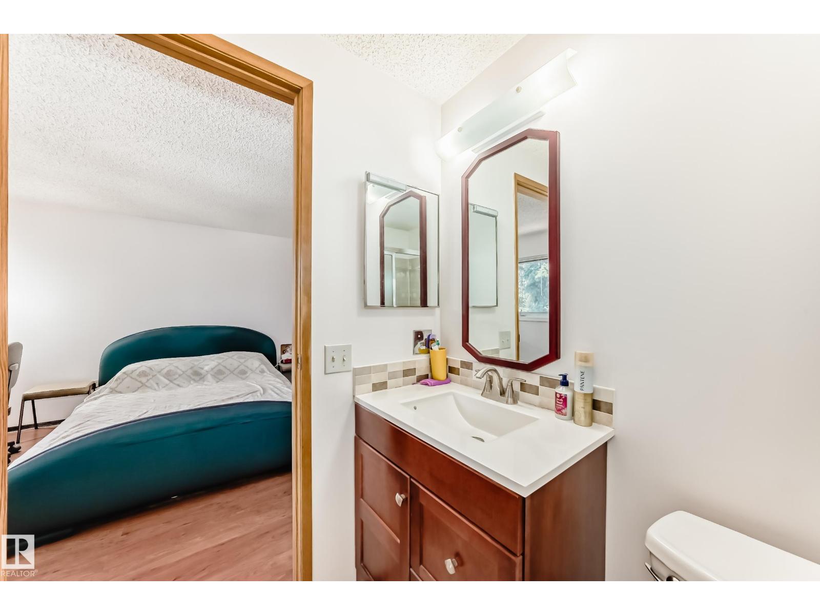 3933 103B ST NW — photo 31