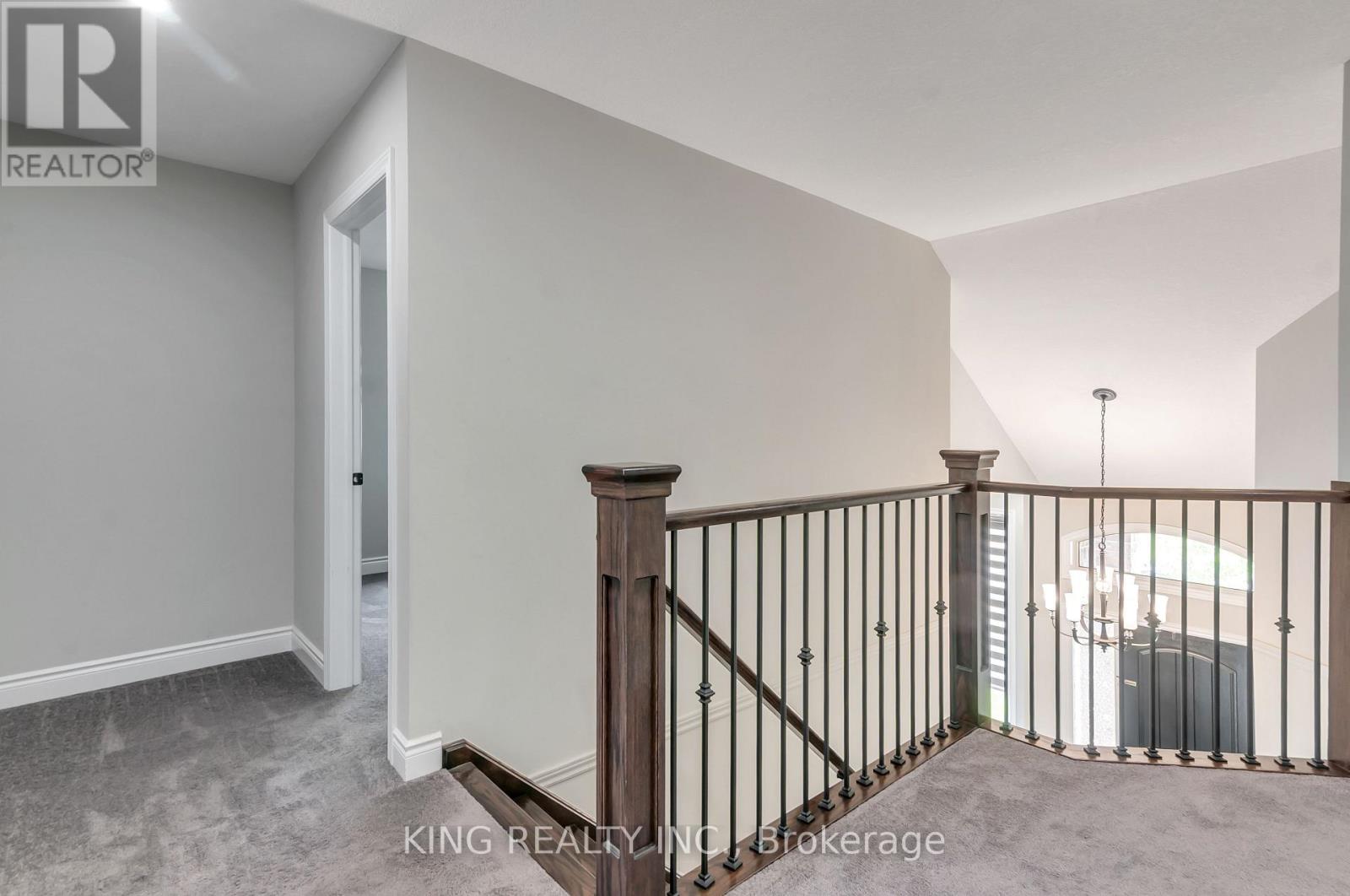333 MASTERS DRIVE - 26