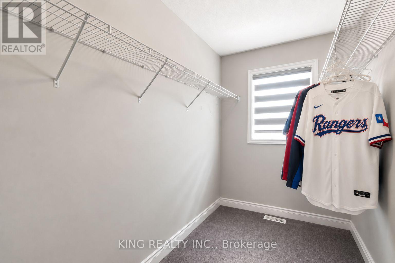 333 MASTERS DRIVE - 29