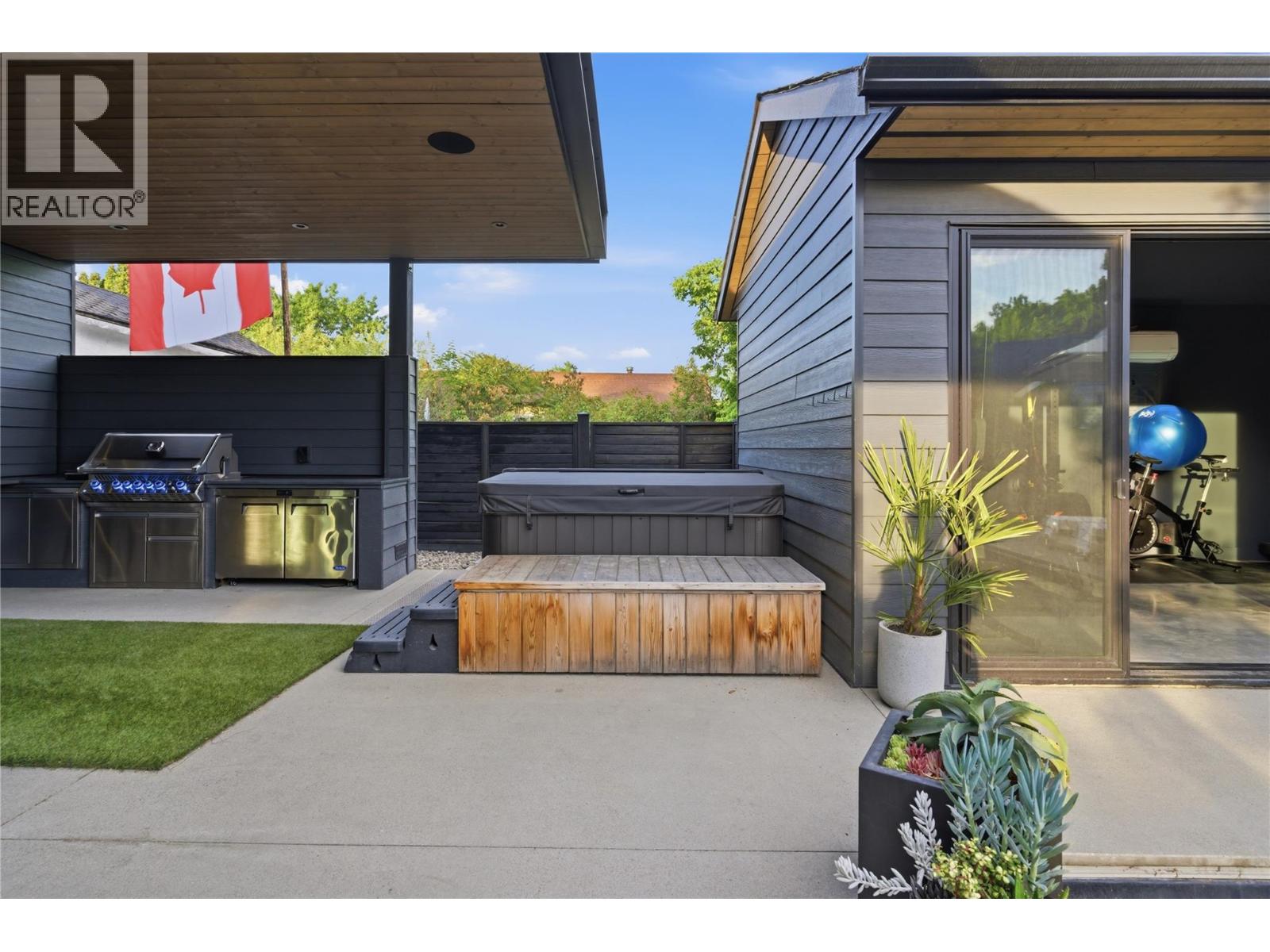 267 Lake Avenue, Kelowna