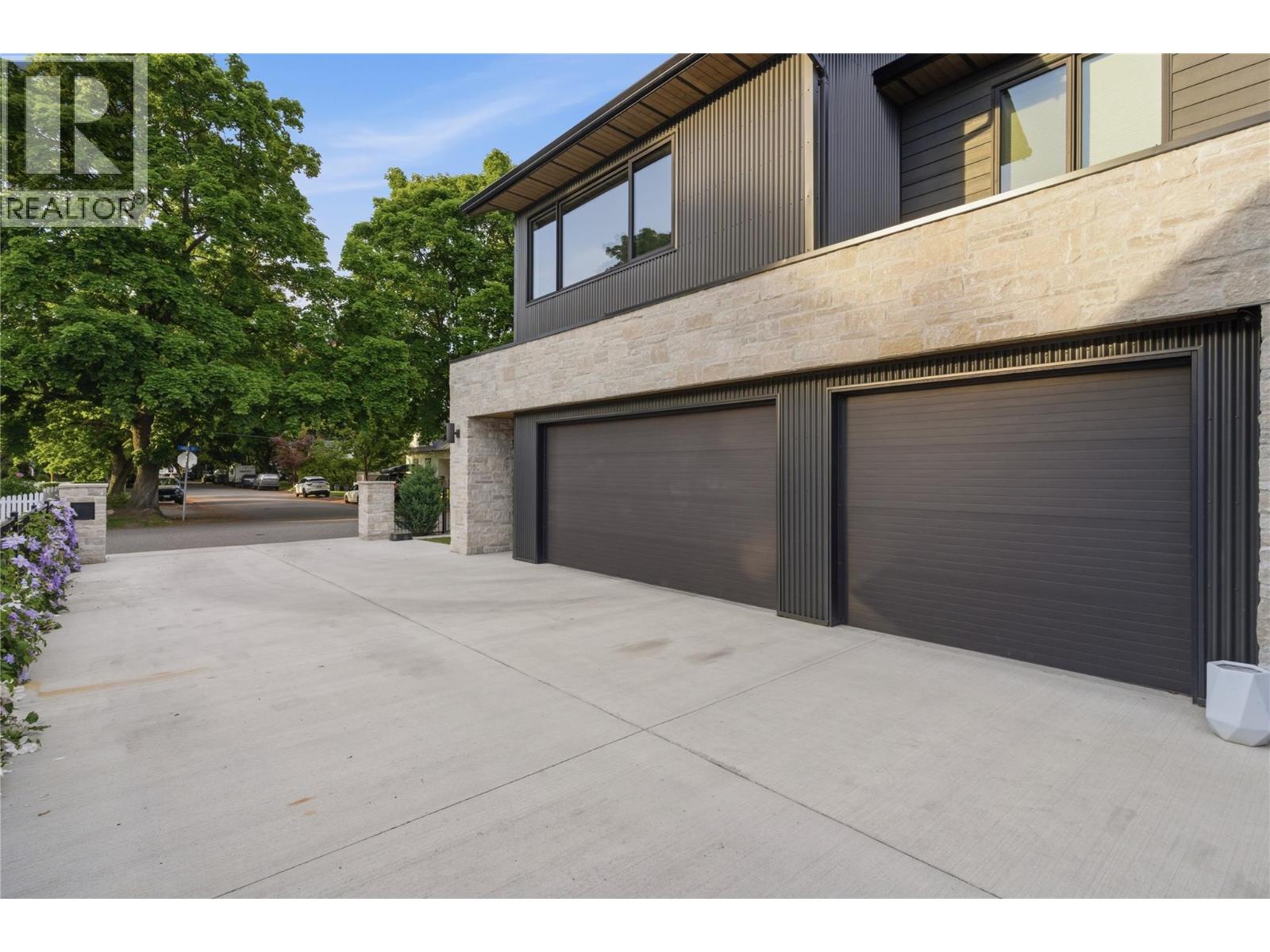 267 Lake Avenue, Kelowna