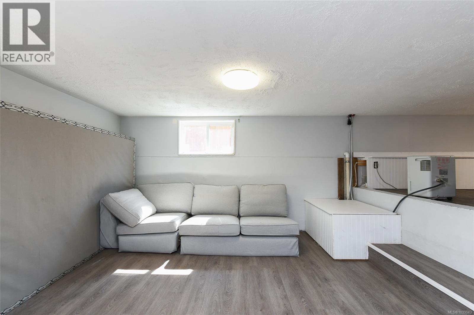 1215 10th St - 22