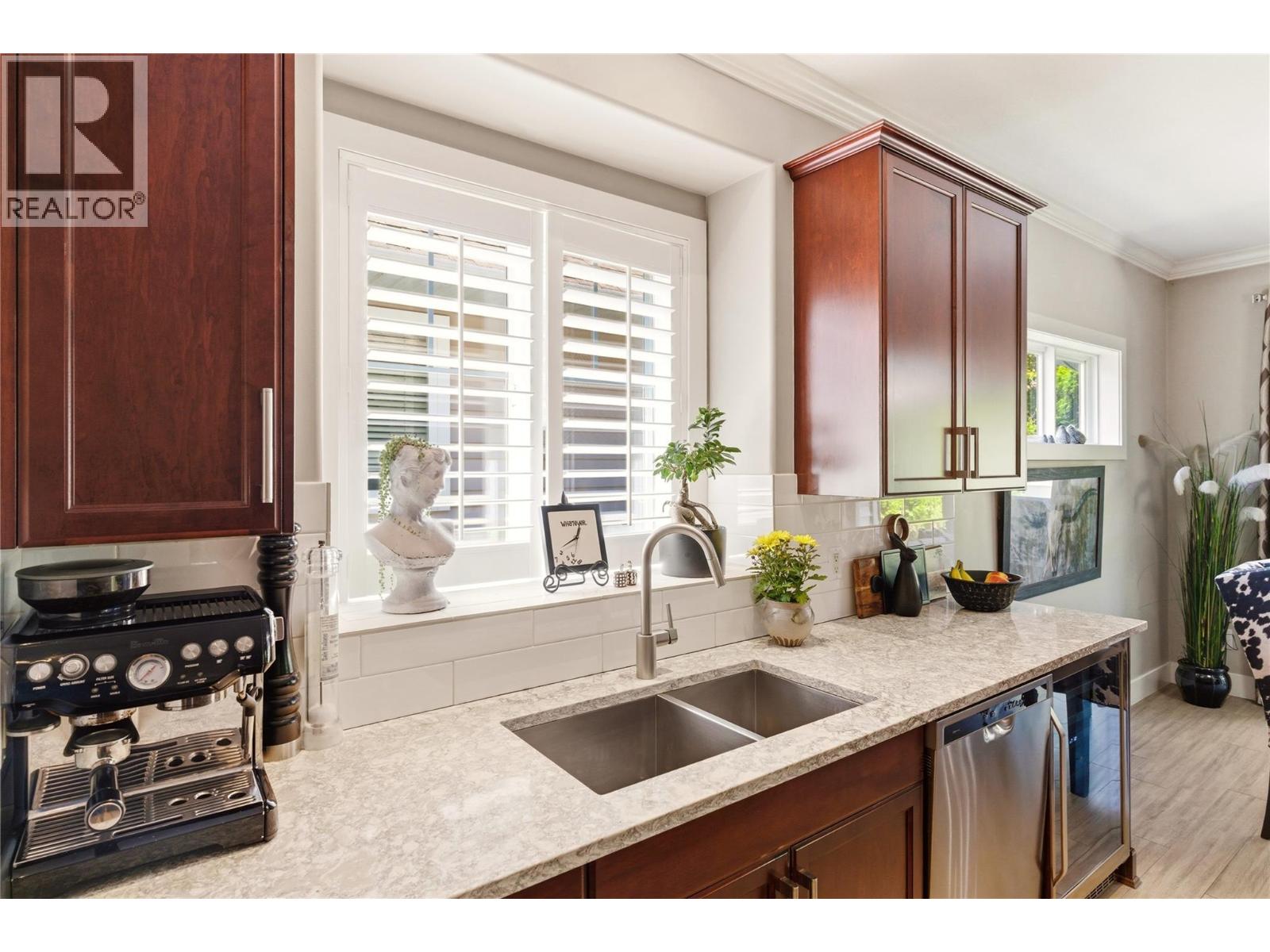 #436 665 Cook Road - 6