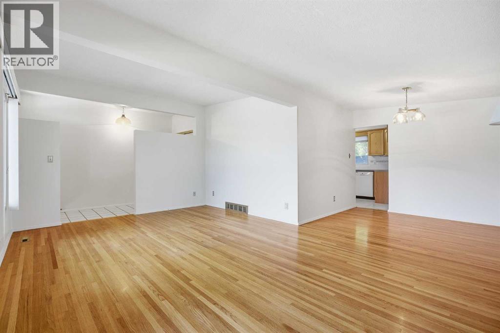 3227 Boulton Road NW — photo 7