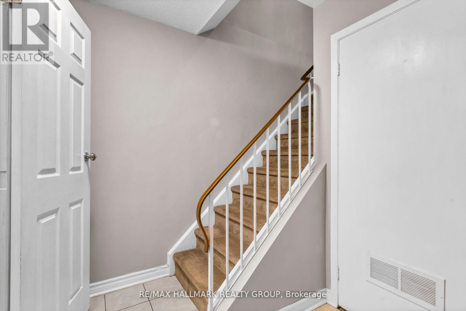 2 Bed, 2 Bath House for Rent in Ottawa – 1 – 460 FENERTY COURT, Ottawa – MLS# X13417754 - Image 17