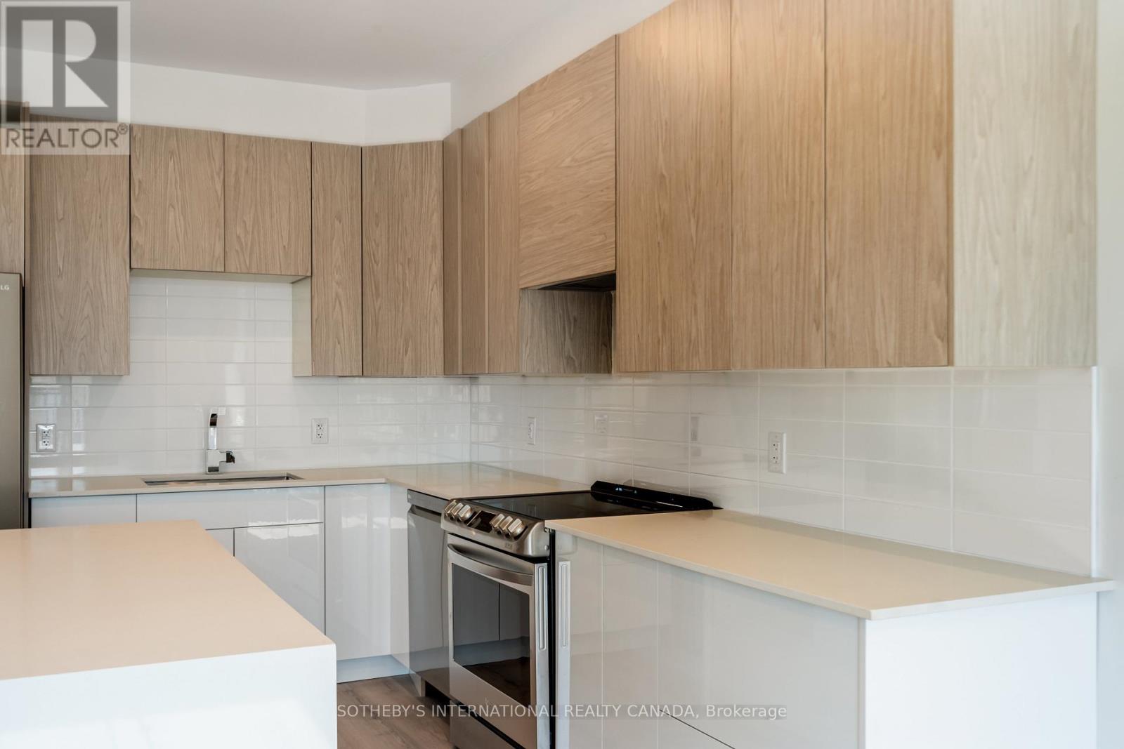 288 DUNCAIRN AVENUE - 17