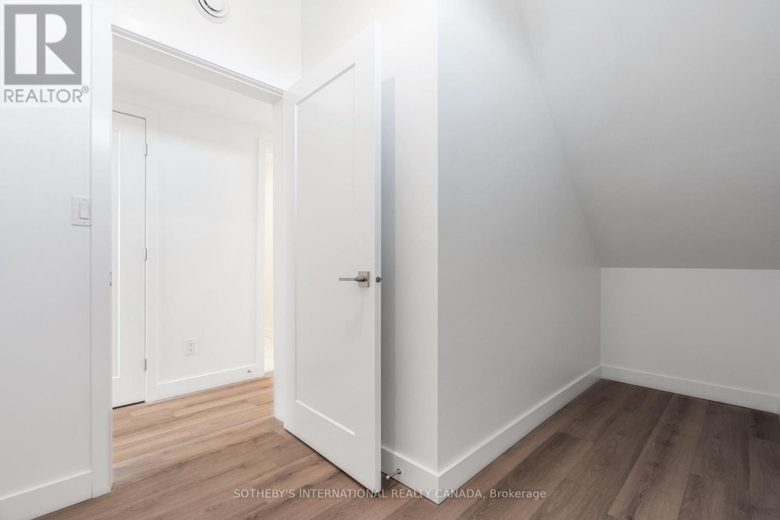 288 DUNCAIRN AVENUE - 20