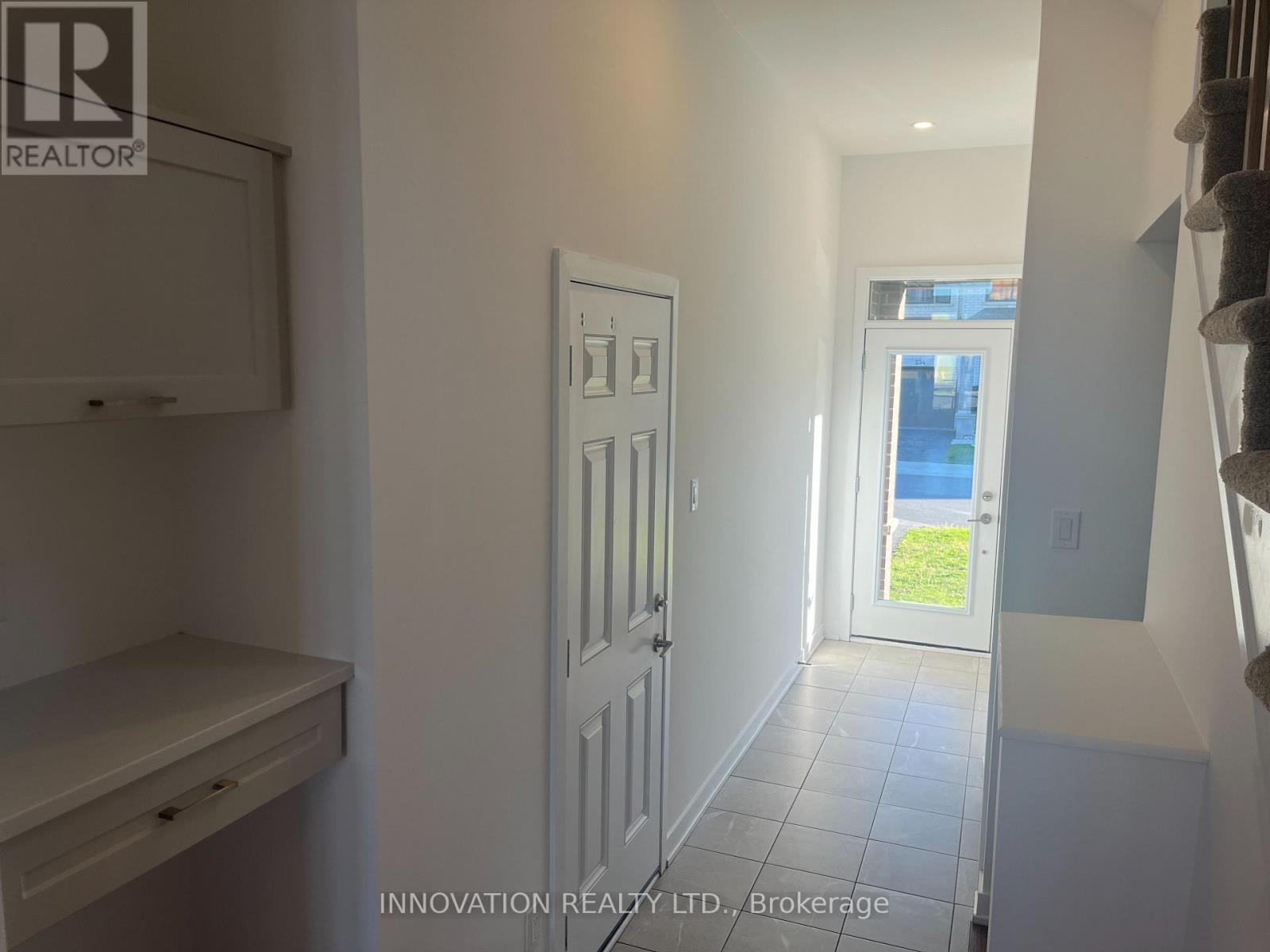 3 Bed, 3 Bath House for Rent in Ottawa – 237 FINSBURY AVENUE, Ottawa – MLS# X13217540 - Image 3