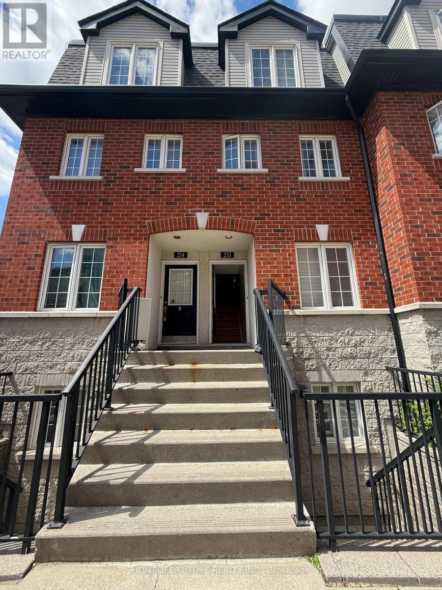 Listing photo of 213 - 262 ST HELEN'S AVENUE