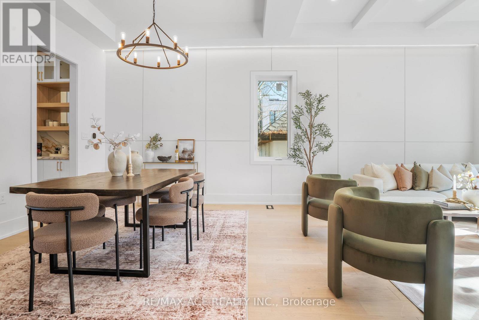 5 LARWOOD BOULEVARD - 14
