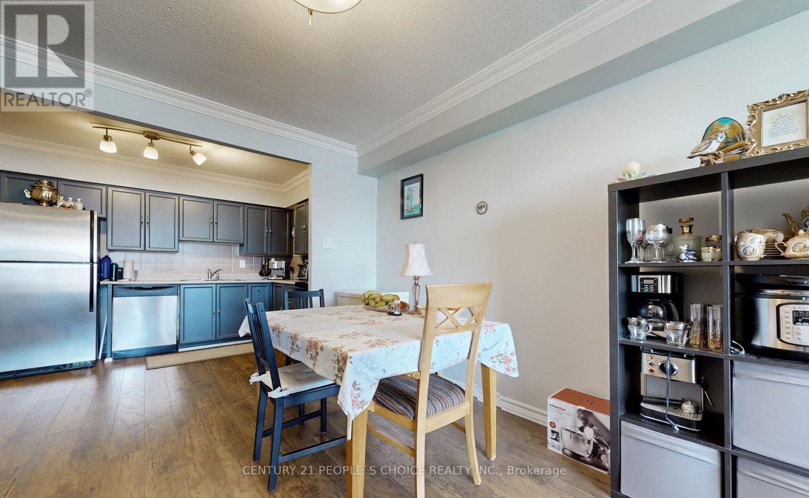 #909 250 DAVIS DRIVE - Image 12