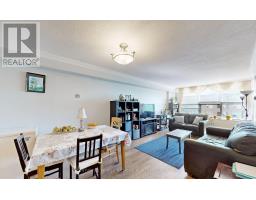909 - 250 Davis Drive, Newmarket, ON L3Y7T7 Photo 13