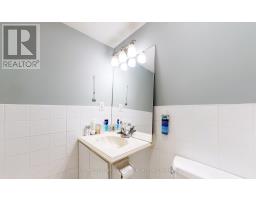 909 - 250 Davis Drive, Newmarket, ON L3Y7T7 Photo 31