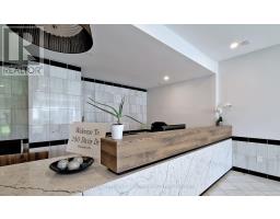 909 - 250 Davis Drive, Newmarket, ON L3Y7T7 Photo 39