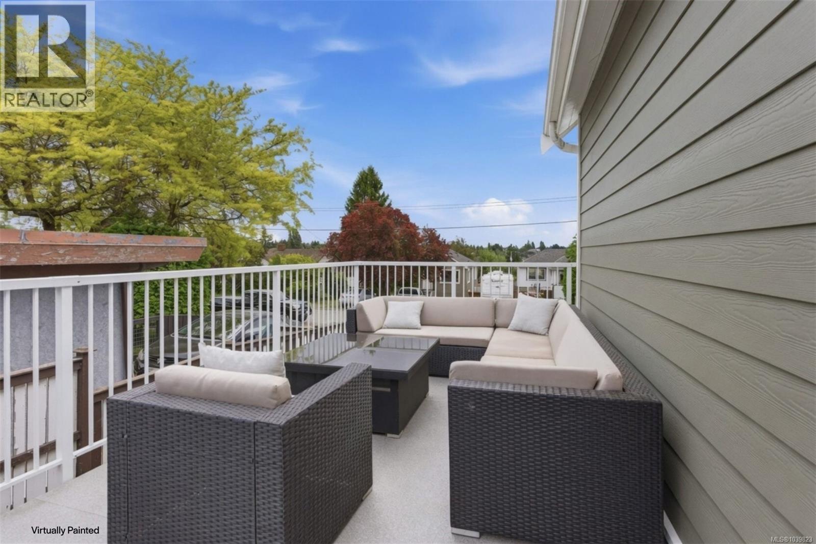  236 Crease Avenue, Saanich