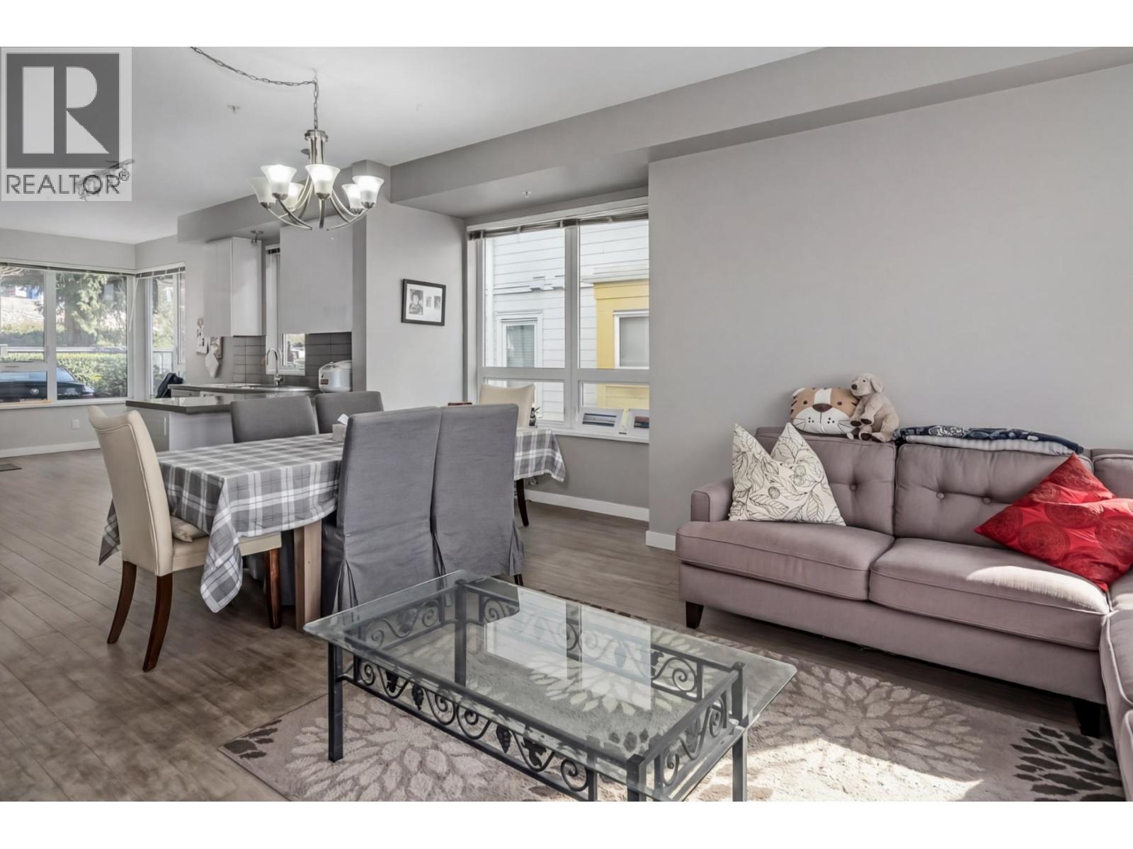 4 Bed, 4 Bath House for Sale in Vancouver – 3107 E KENT AVENUE NORTH AVENUE, Vancouver – MLS# R3133103 - Image 7