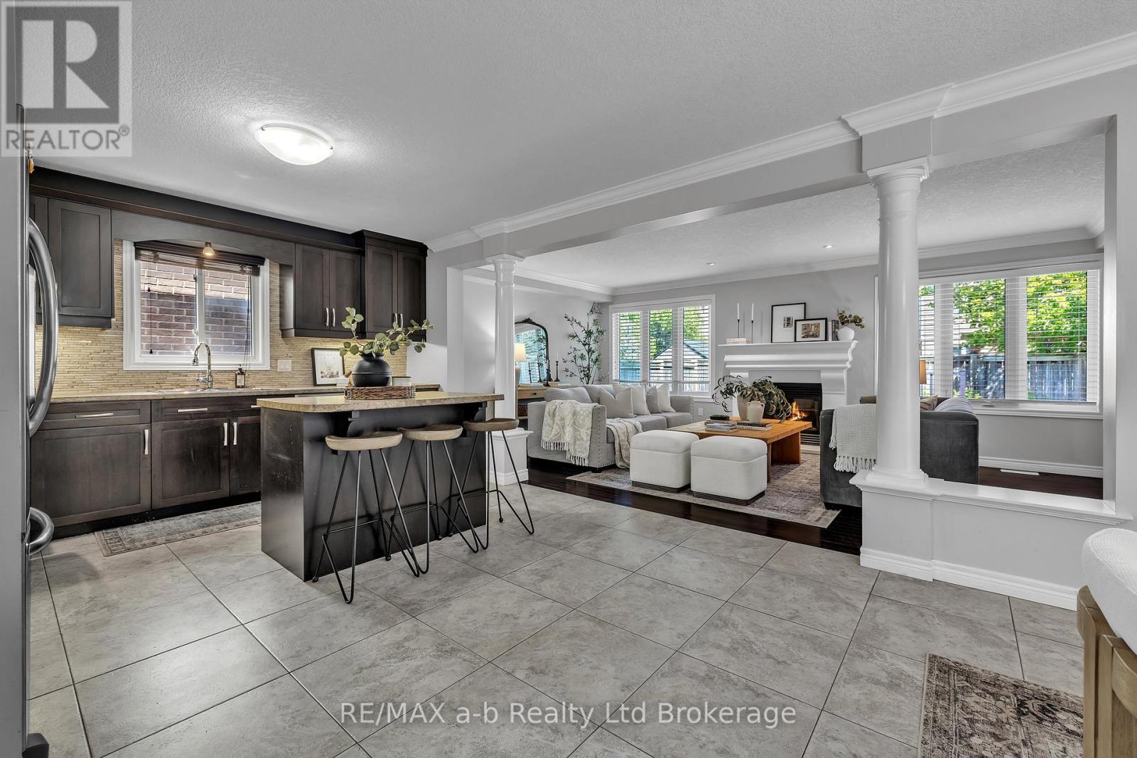 712 BLACKACRES BOULEVARD - 12