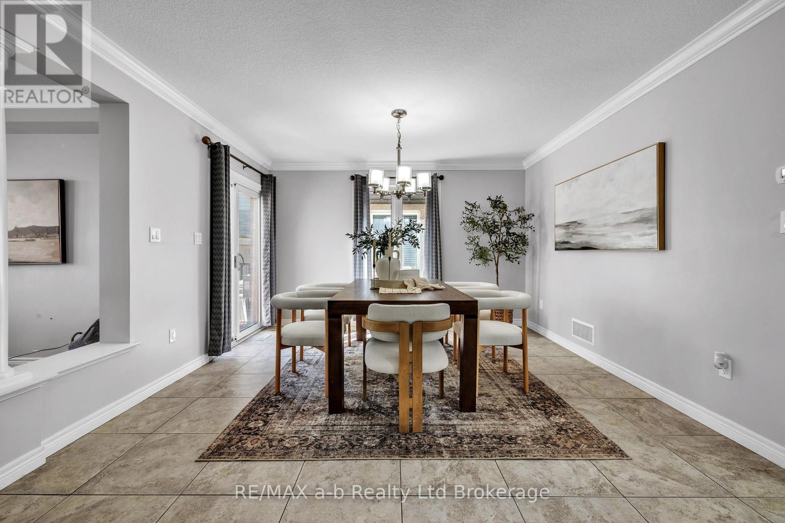 712 BLACKACRES BOULEVARD - 13