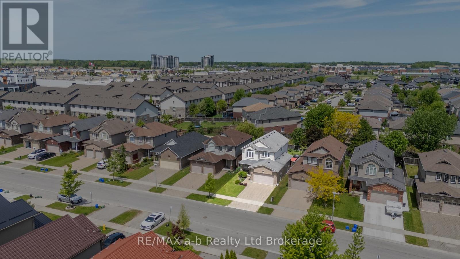 712 BLACKACRES BOULEVARD - 43