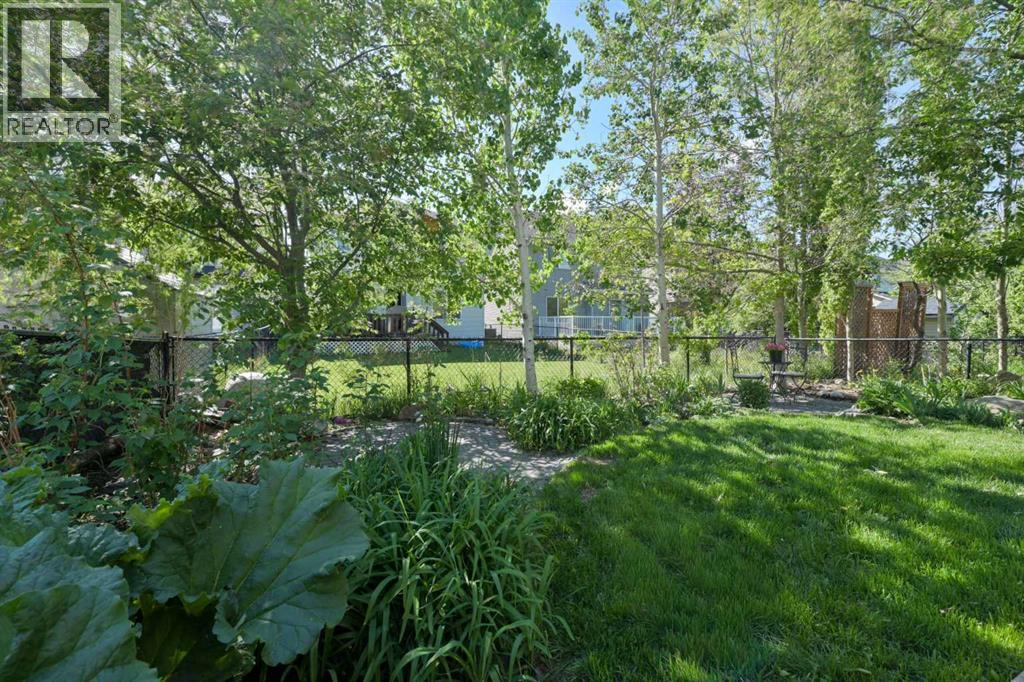 23 Cougar Ridge Link SW — photo 42