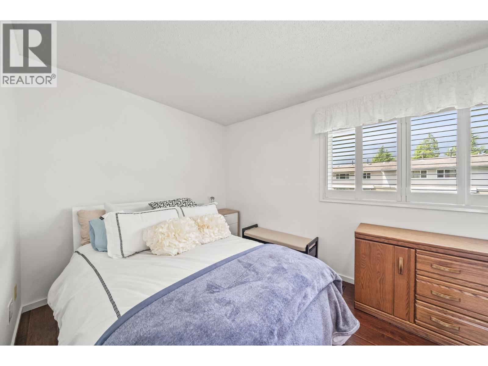5 3550 E 49TH AVENUE, Vancouver