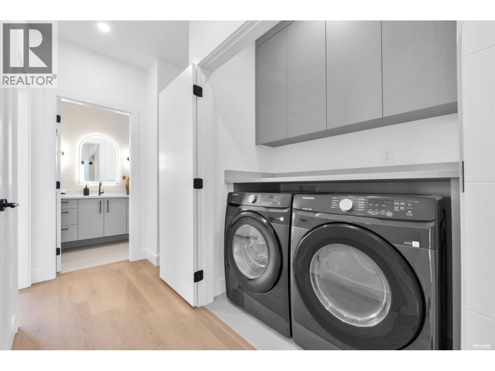 2 2316 CLIFF AVENUE, Burnaby