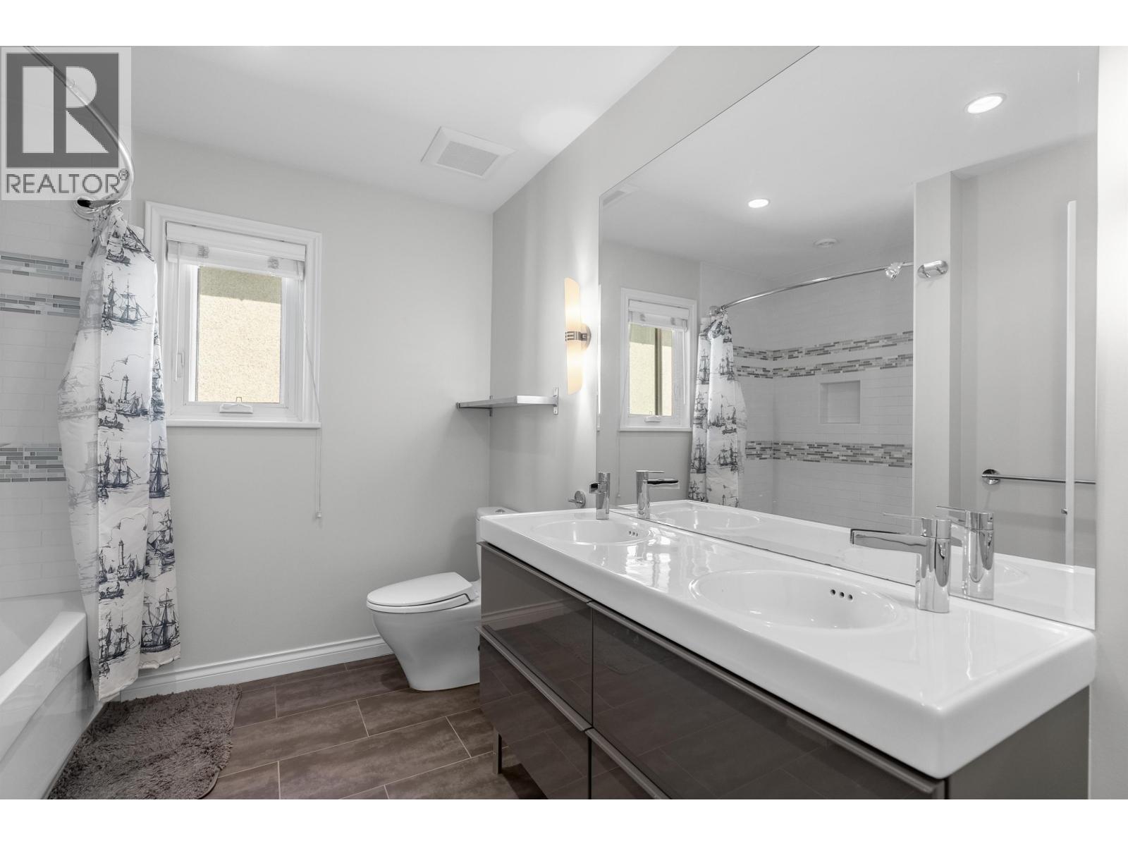 3985 W 14TH AVENUE, Vancouver