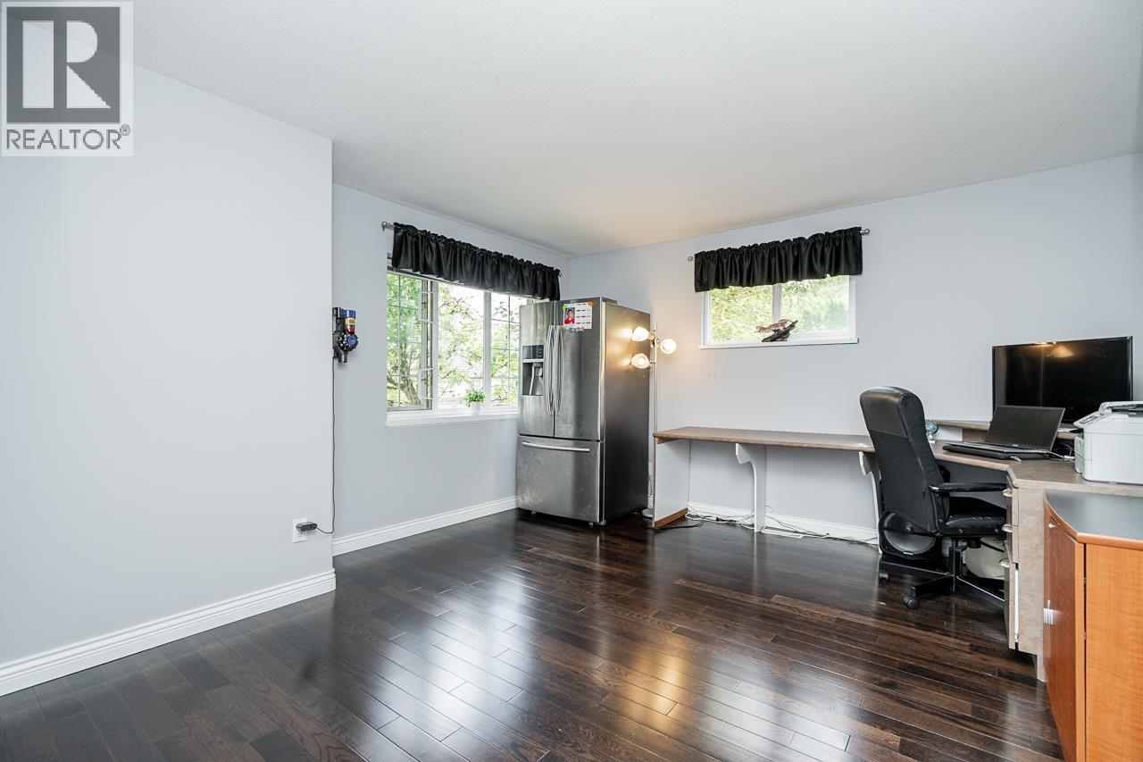 1687 PLATEAU CRESCENT, Coquitlam