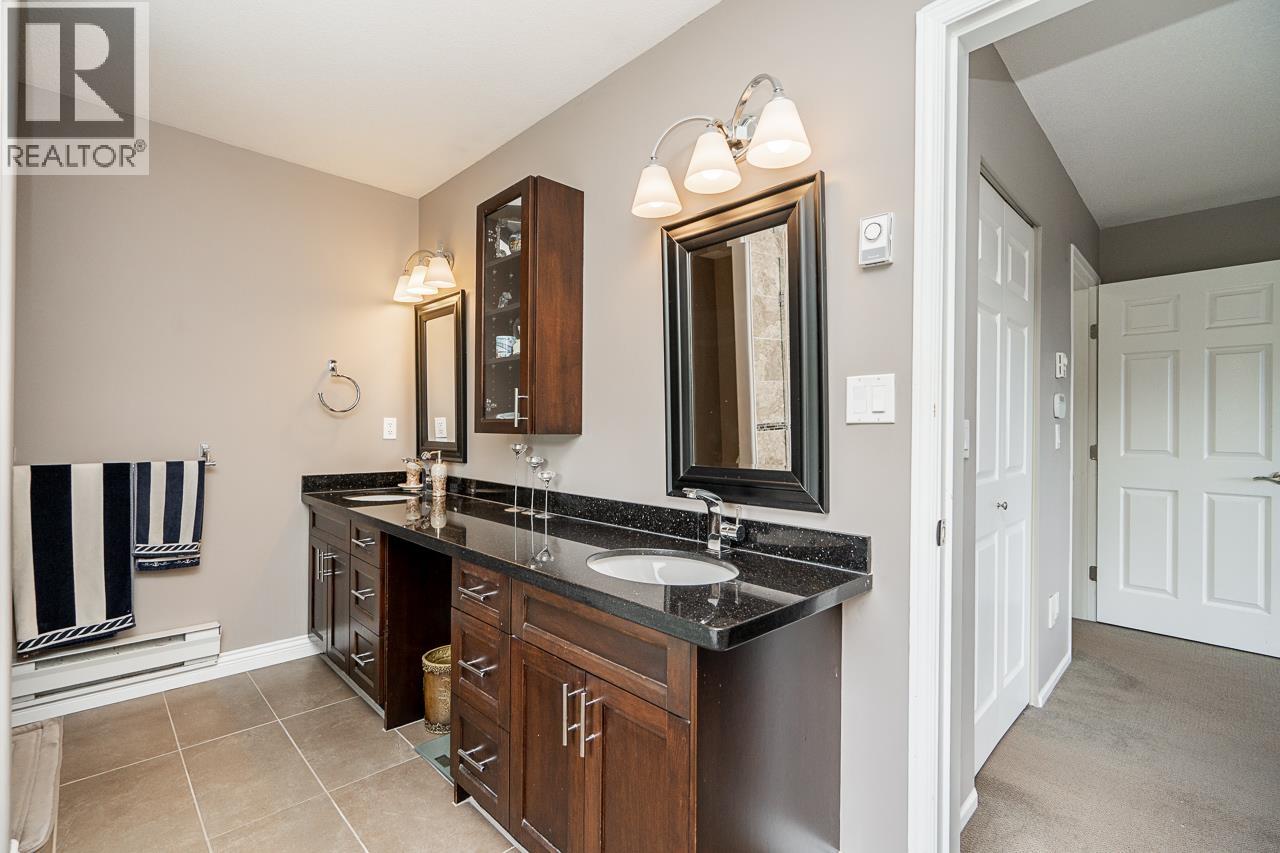 1687 PLATEAU CRESCENT, Coquitlam