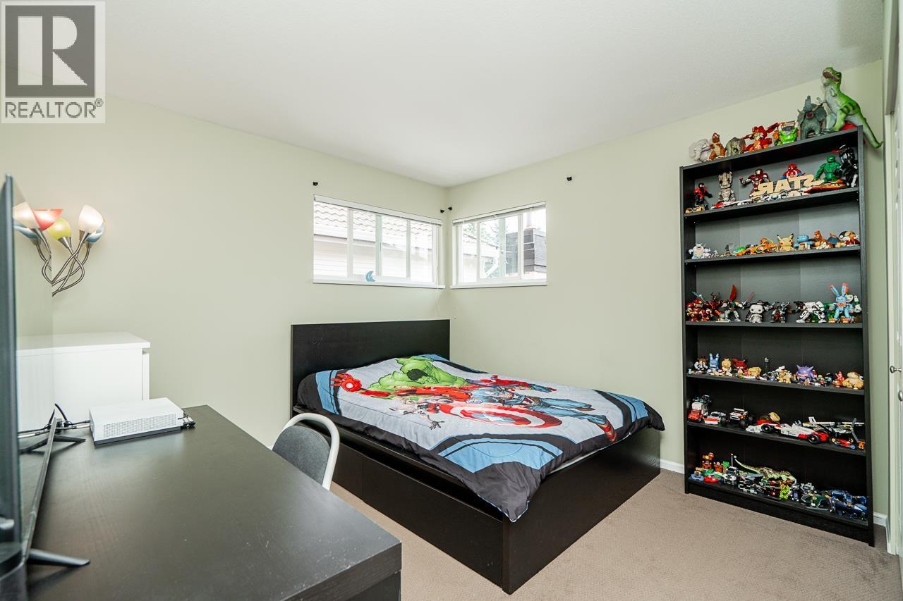 1687 PLATEAU CRESCENT, Coquitlam