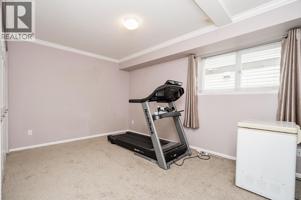 1687 PLATEAU CRESCENT, Coquitlam
