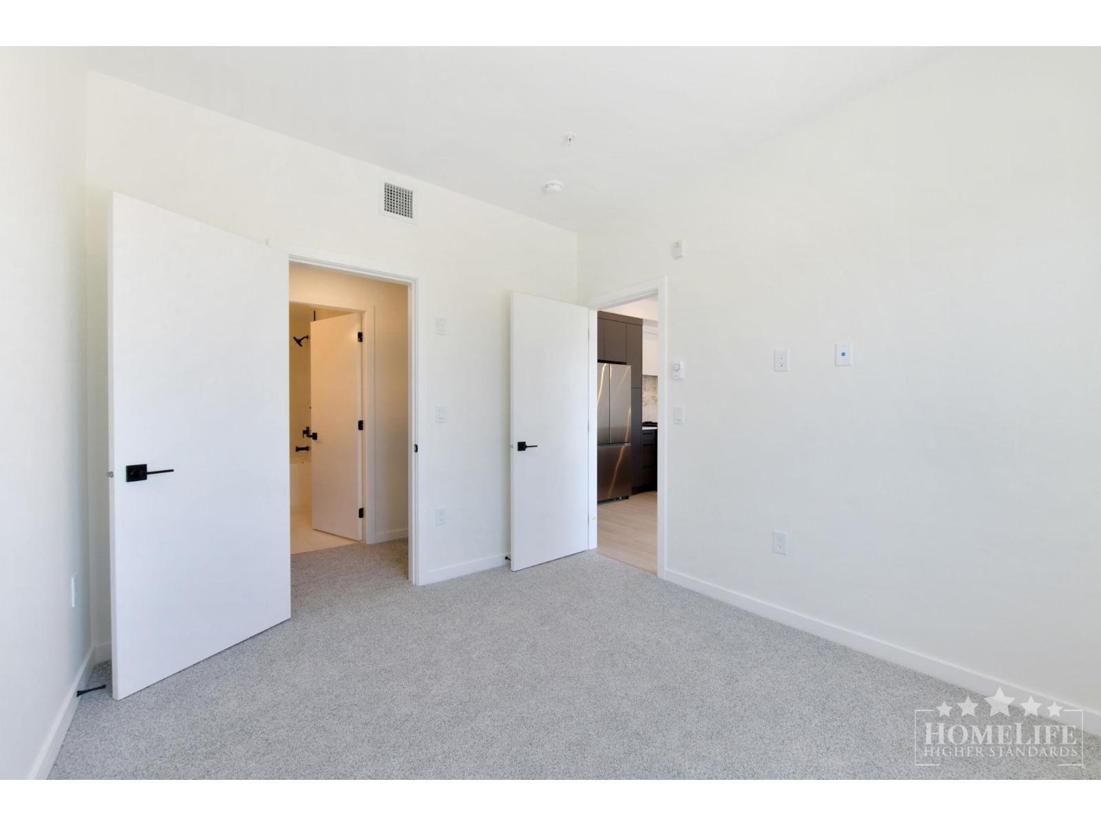 519 6270 GOOSEBERRY DRIVE, Surrey