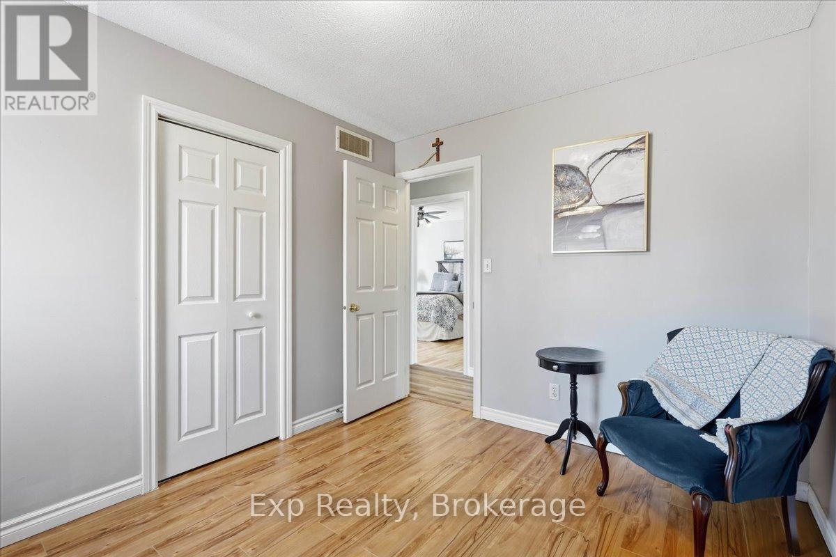 113 DEERFIELD DRIVE - 20